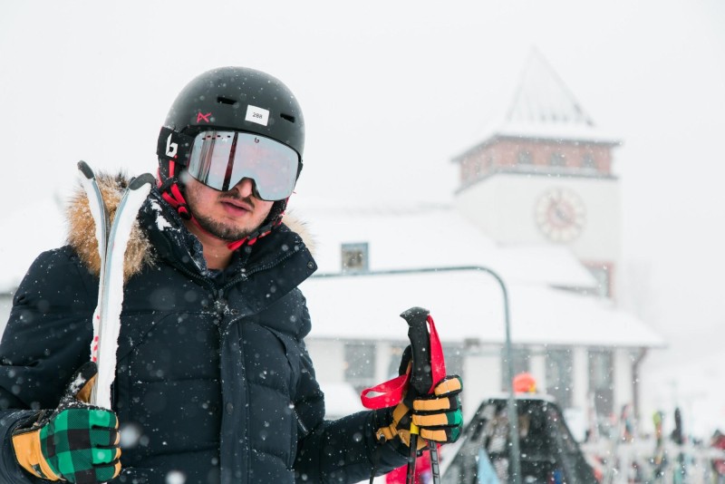 Beginner Ski